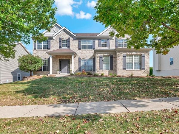 2061 Avalon Mist Circle, Dardenne Prairie, MO 63368