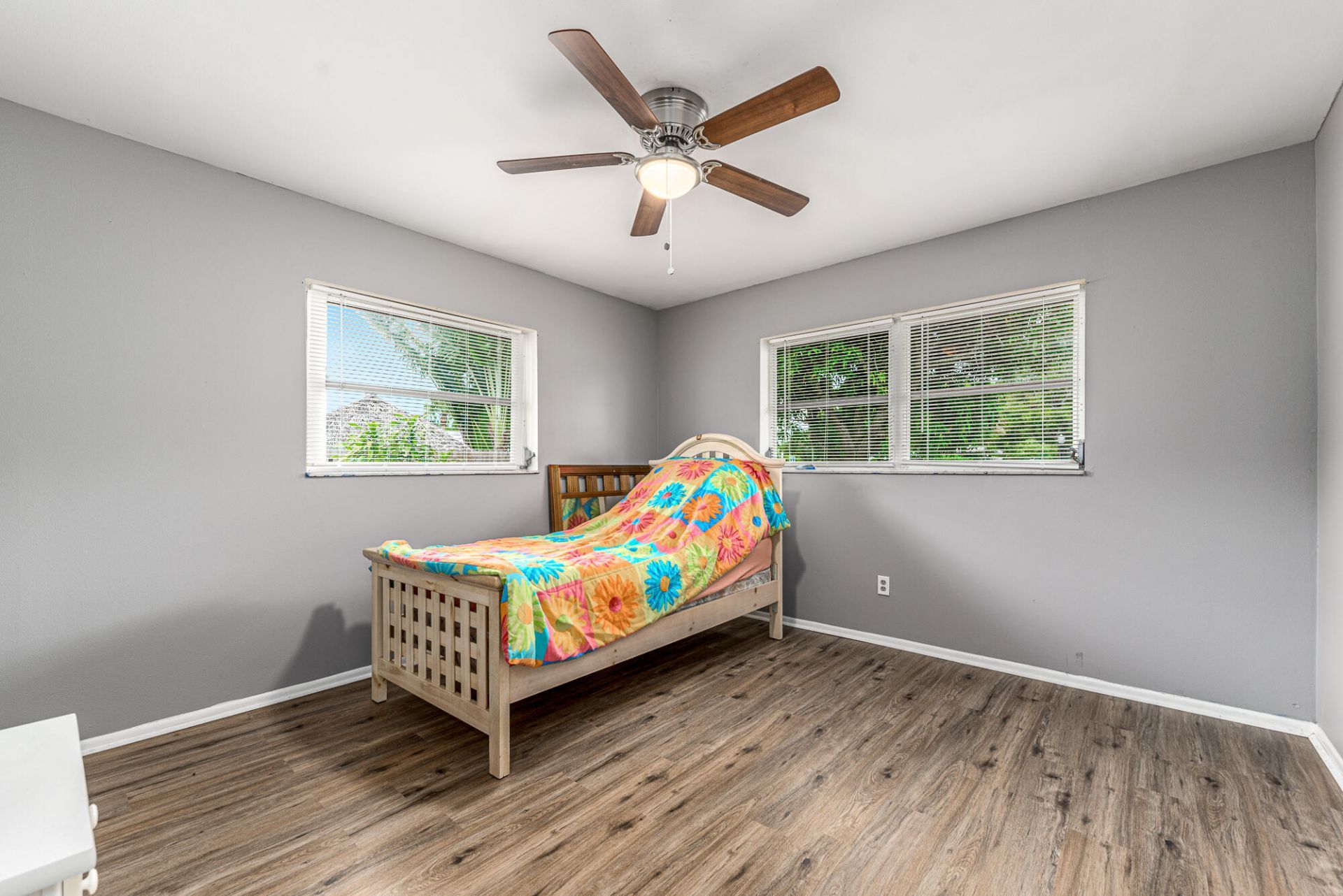925 SE Osceola Street, Stuart, FL 34994 Photo