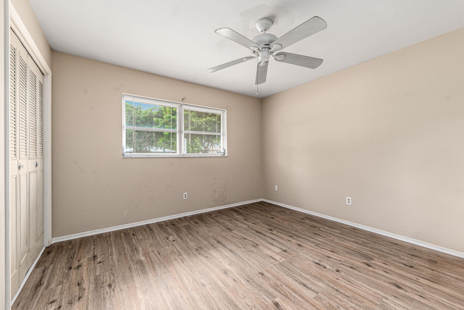 925 SE Osceola Street, Stuart, FL 34994 Photo