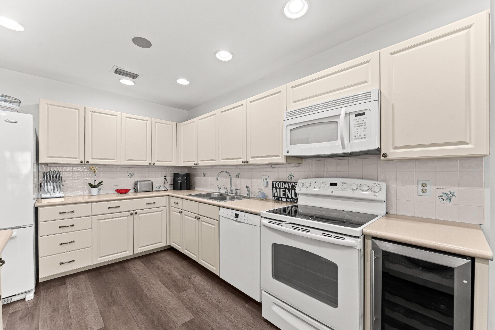 36 Eastgate Drive, Unit D, Boynton Beach, FL 33436 Photo