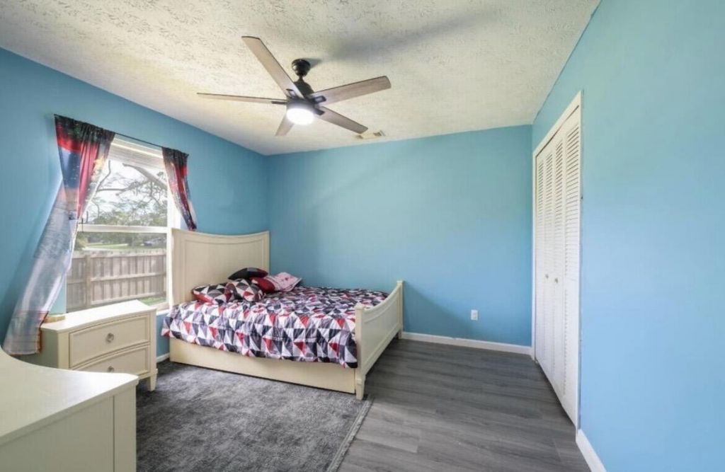 353 NW Ferris Drive, Port Saint Lucie, FL 34983 Photo