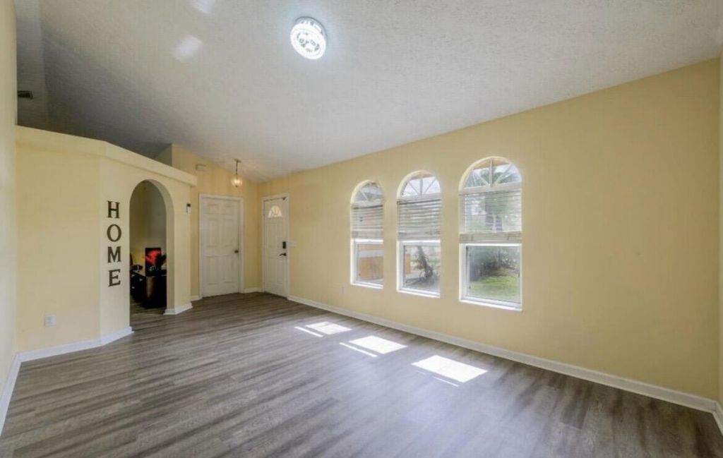 353 NW Ferris Drive, Port Saint Lucie, FL 34983 Photo