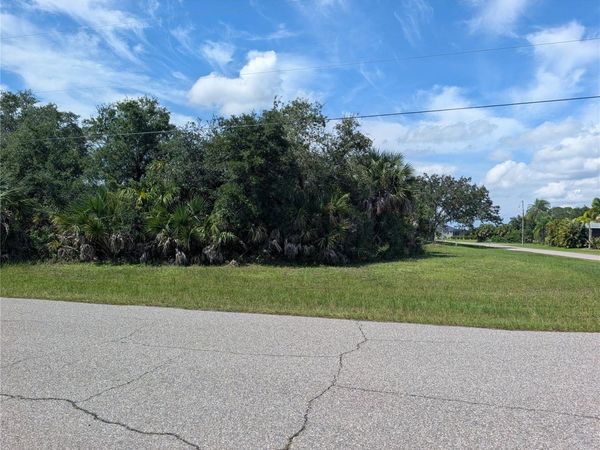 146 HADDOCK DRIVE , ROTONDA WEST, FL 33947