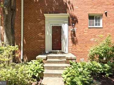 3243 VALLEY DRIVE , ALEXANDRIA, VA 22302