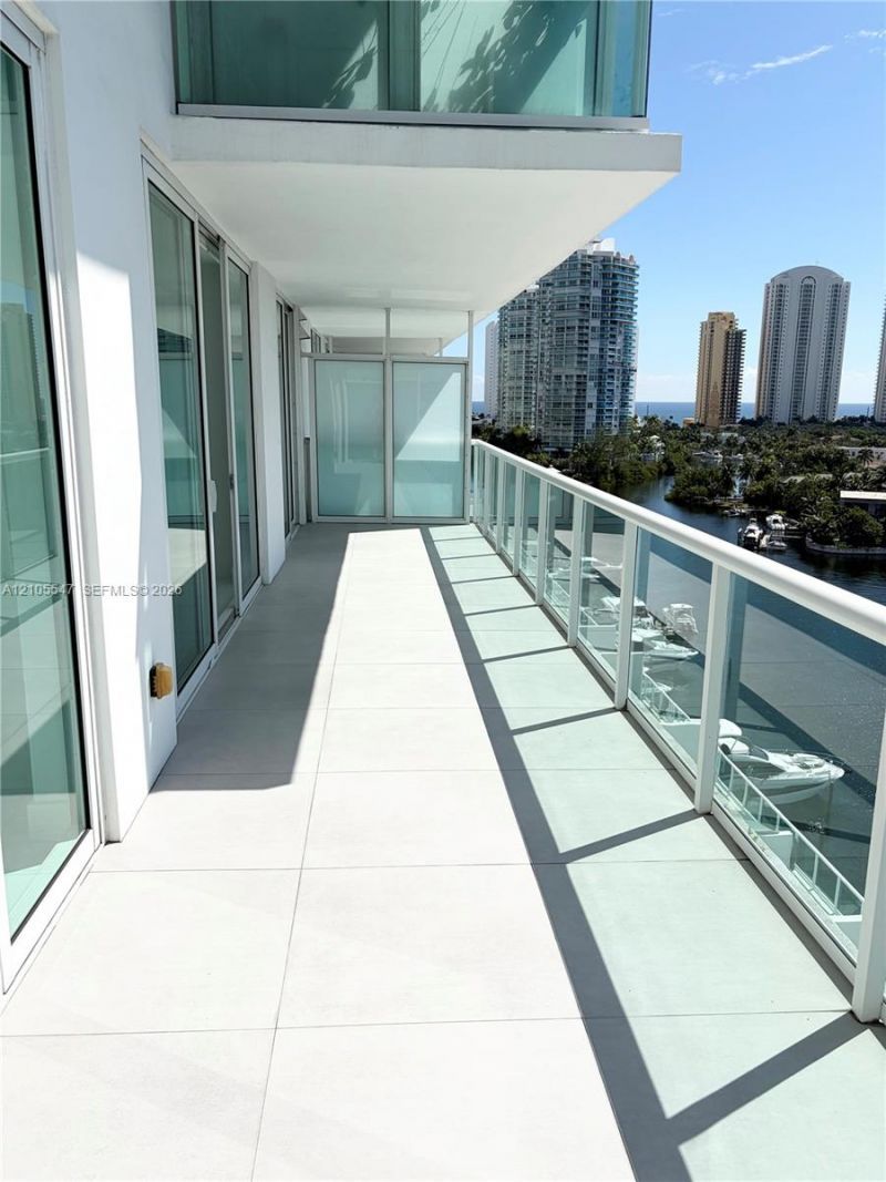 400 Sunny Isles Blvd, Unit 1002, Sunny Isles Beach, FL 33160 Photo