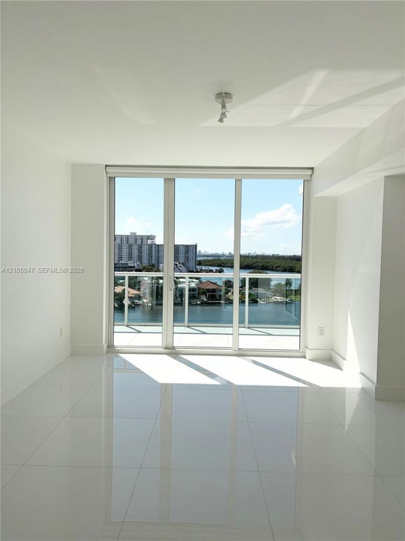 400 Sunny Isles Blvd, Unit 1002, Sunny Isles Beach, FL 33160 Photo