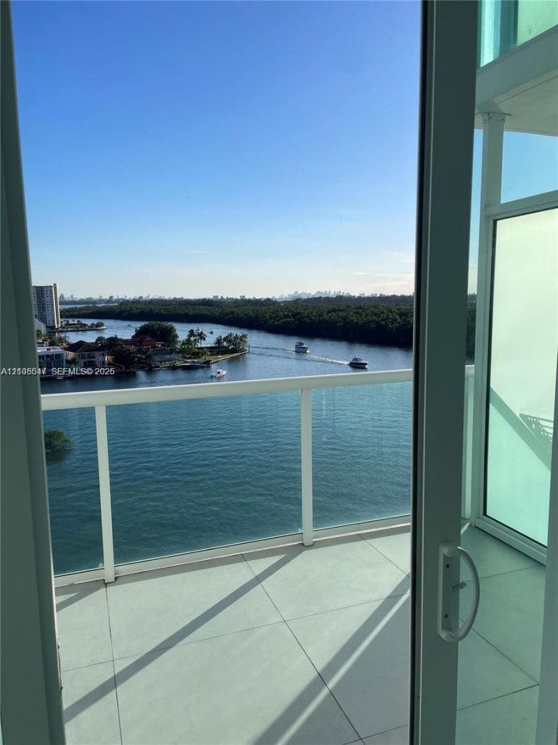 400 Sunny Isles Blvd, Unit 1002, Sunny Isles Beach, FL 33160 Photo