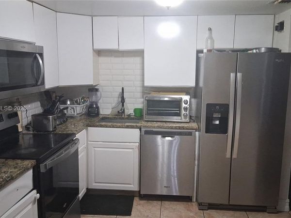 8401 W Sample Rd , Unit 47, Coral Springs, FL 33065