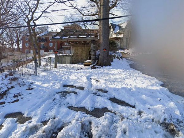 6029 Huxley Avenue , Bronx, NY 10471