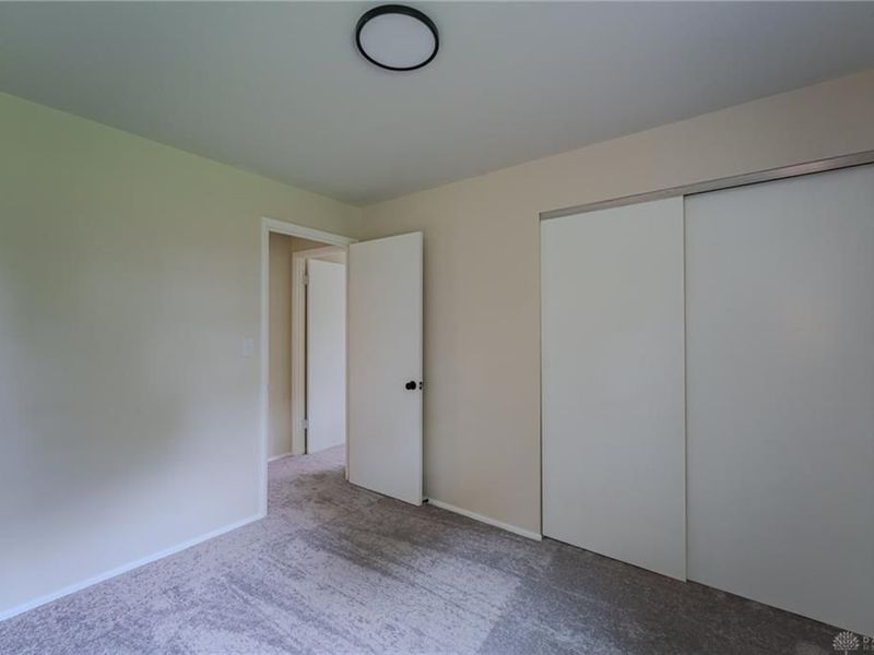 2100 Carol Parkway, Kettering, OH 45440 Photo 22