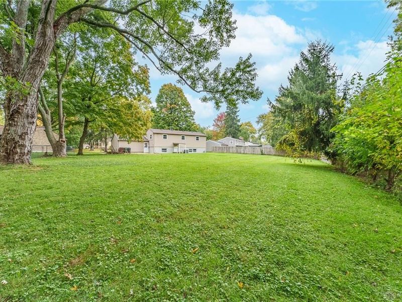 2100 Carol Parkway, Kettering, OH 45440 Photo 38