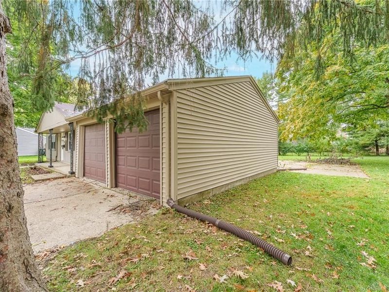 2100 Carol Parkway, Kettering, OH 45440 Photo 4