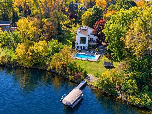 2457 Dianna Lane, Little Canada, MN 55117
