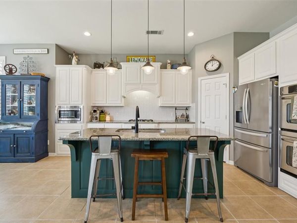 1000 Fenwick Lane, Forney, TX 75126