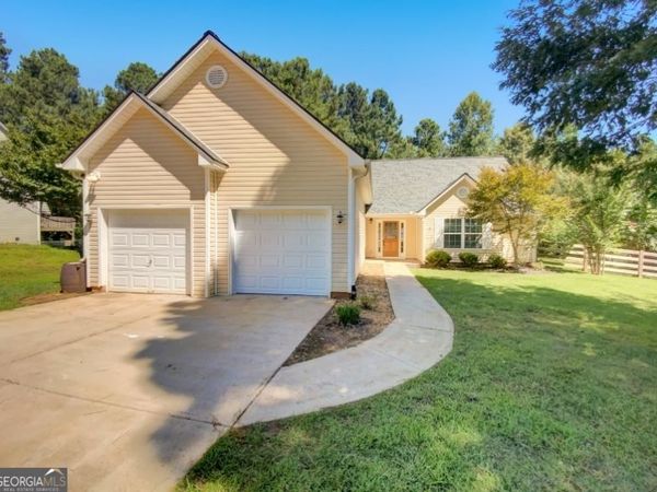 89 Oak Ridge Drive, Dawsonville, GA 30534