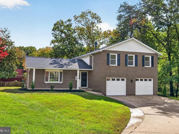 6661 NEWCHANDLER COURT, BURKE, VA 22015