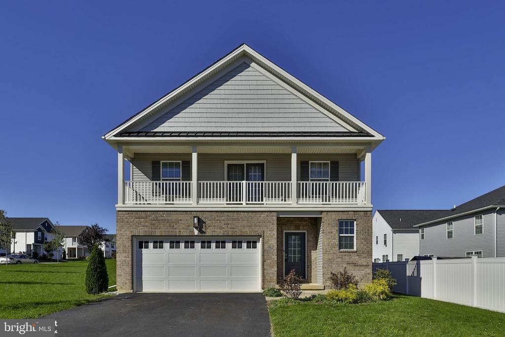 307 BENDELOW LANE, NORTHAMPTON, PA 18067