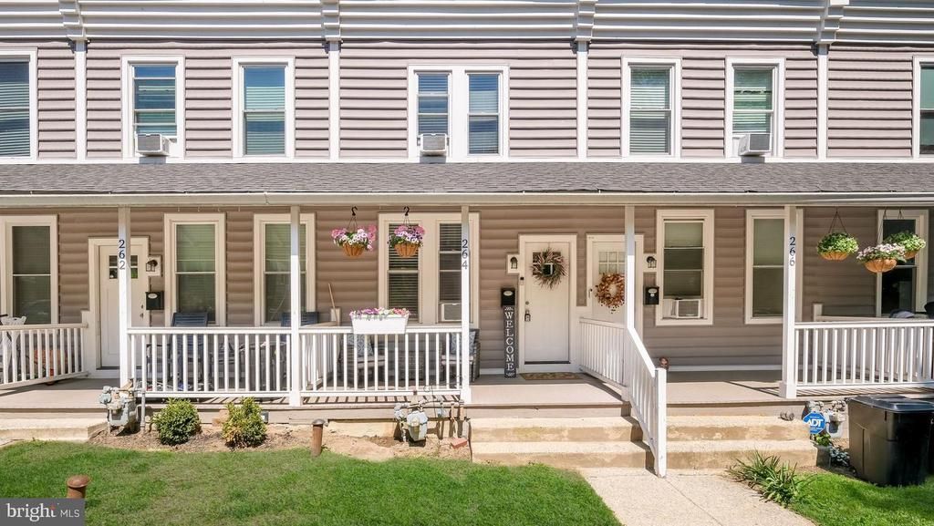 264 N ABERDEEN AVENUE, WAYNE, PA 19087
