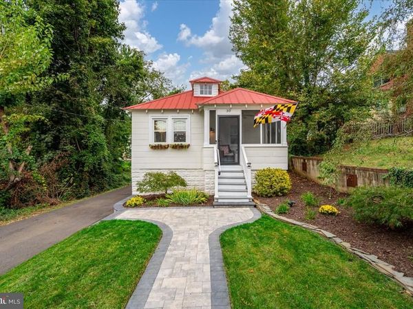 30 WOODLAWN AVENUE, ANNAPOLIS, MD 21401