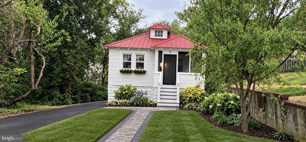 30 WOODLAWN AVENUE, ANNAPOLIS, MD 21401