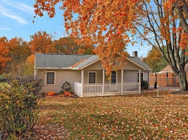 1671 BLACK GAP ROAD, FAYETTEVILLE, PA 17222