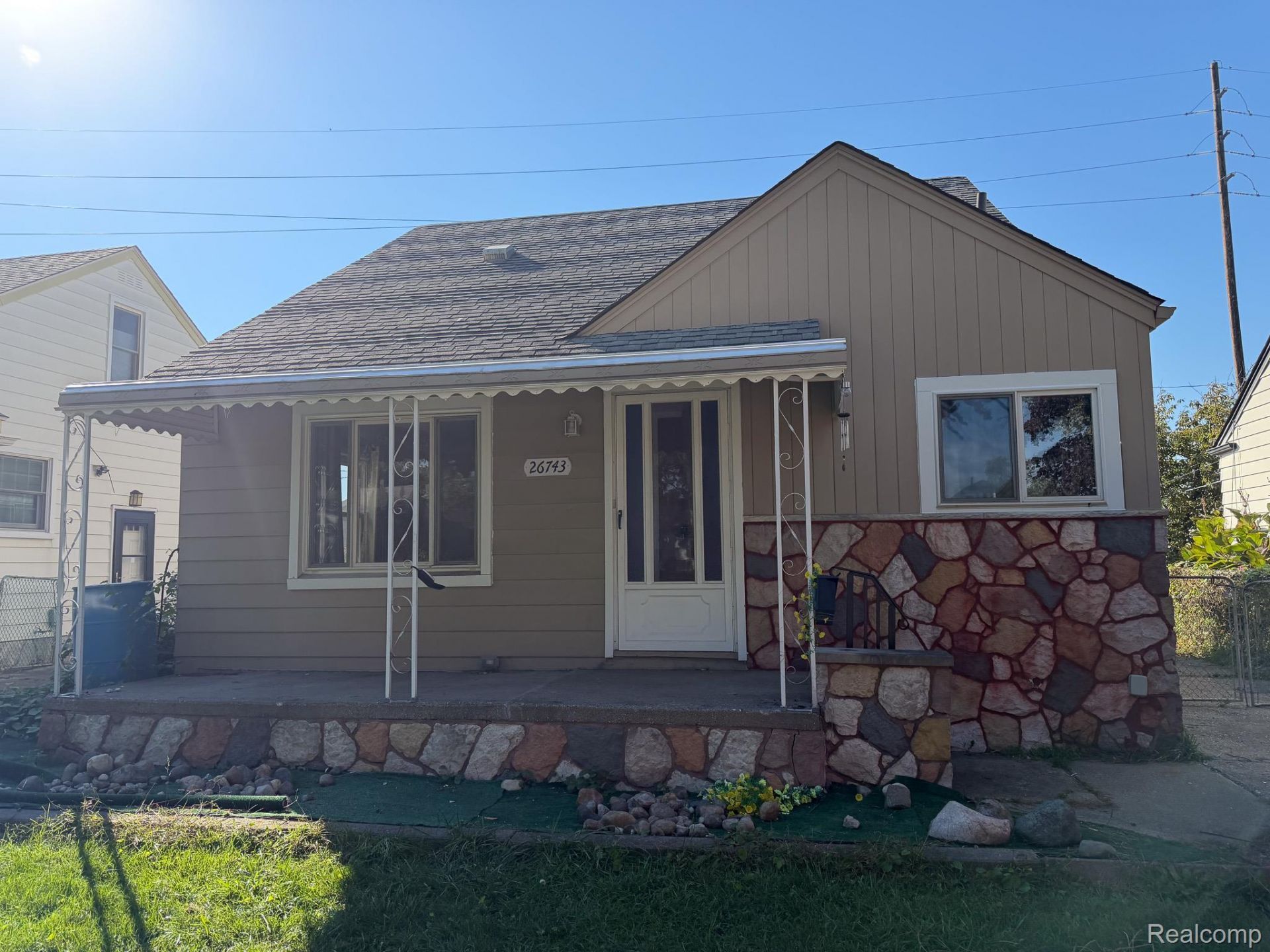 26743 Lenox Avenue, Madison Heights, Mi 48071 Main Photo