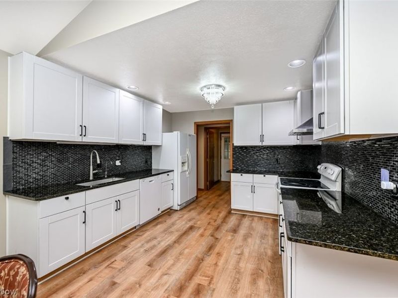610 Chestnut Lane, Boardman, OH 44512 Photo 15