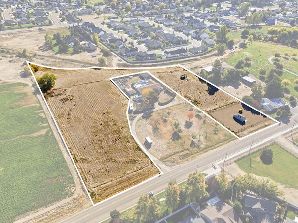 23848 Cemetery Rd, Middleton, ID 83644