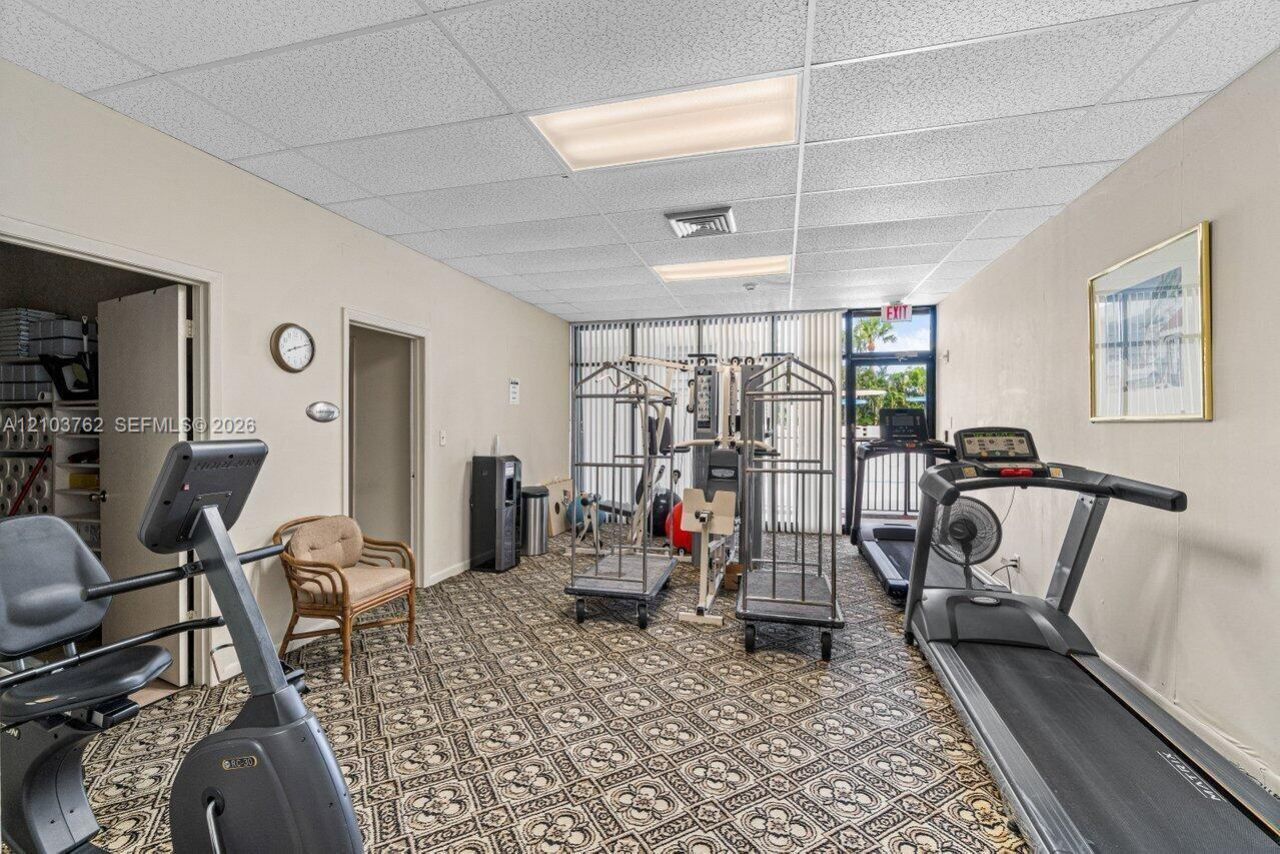 2000 Presidential Way, Unit 1106, West Palm Beach, FL 33401 Photo