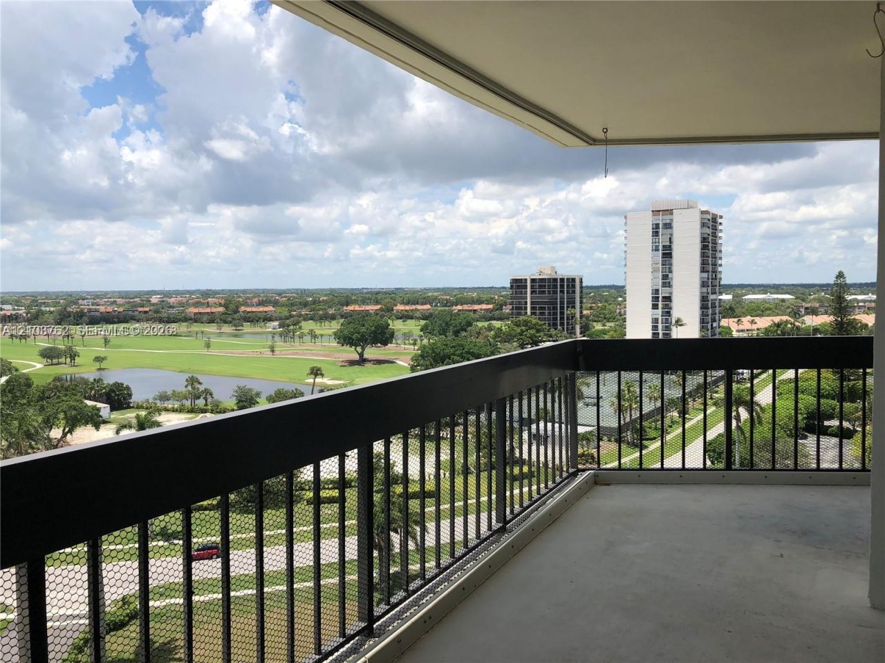 2000 Presidential Way, Unit 1106, West Palm Beach, FL 33401 Photo
