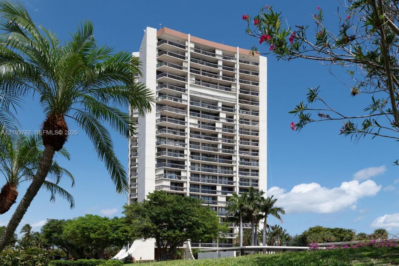2000 Presidential Way, Unit 1106, West Palm Beach, FL 33401 Photo
