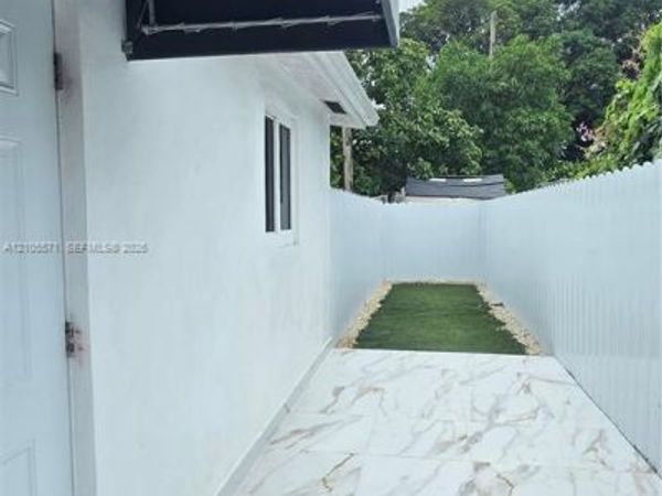 Unit 1, Lauderhill, FL 33311