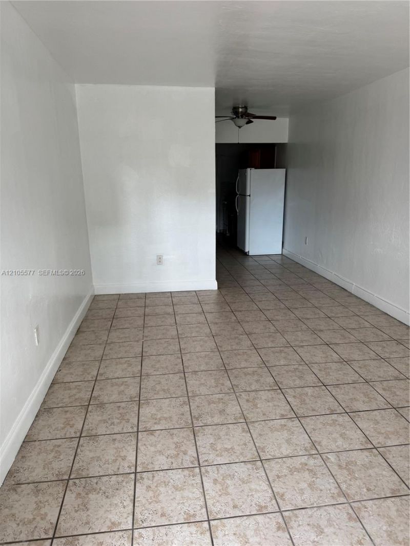 7300 NE Harding Ave , Unit 5, Miami Beach, FL 33141 Photo