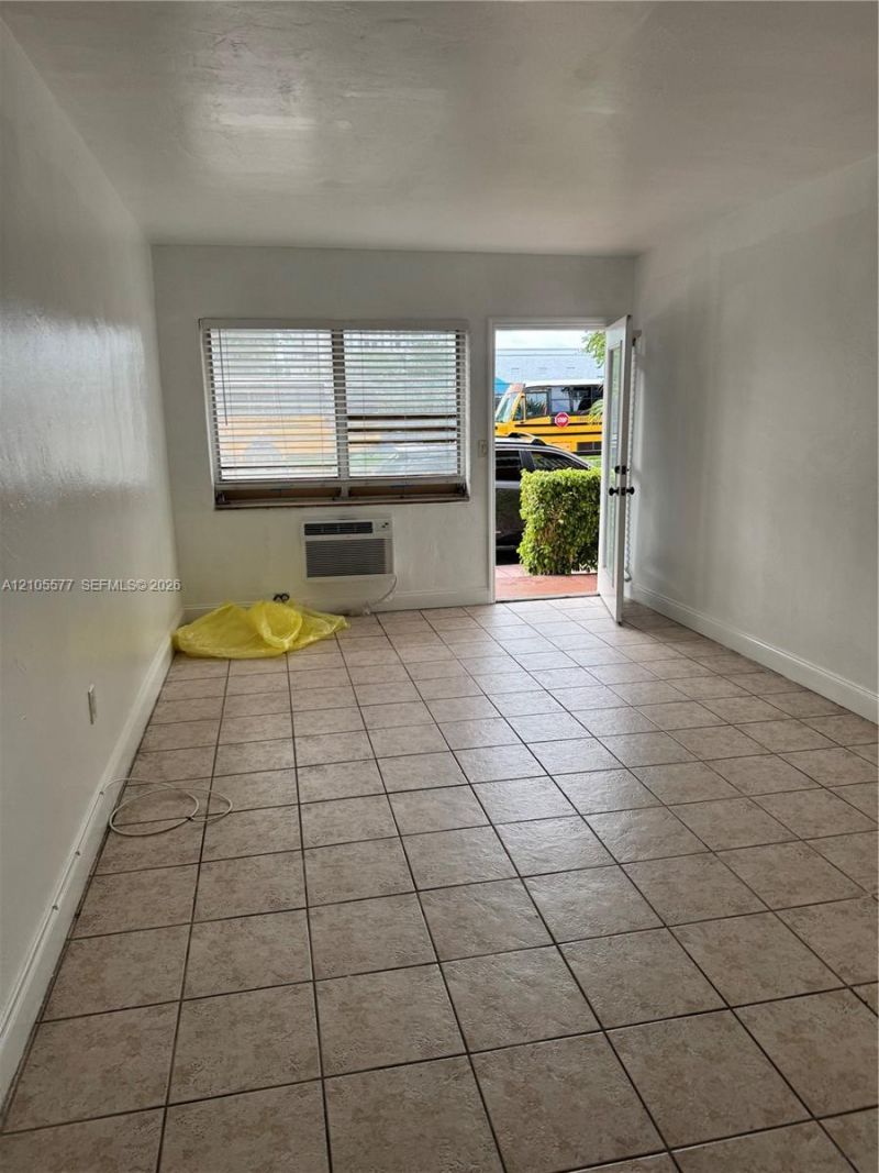 7300 NE Harding Ave , Unit 5, Miami Beach, FL 33141 Photo