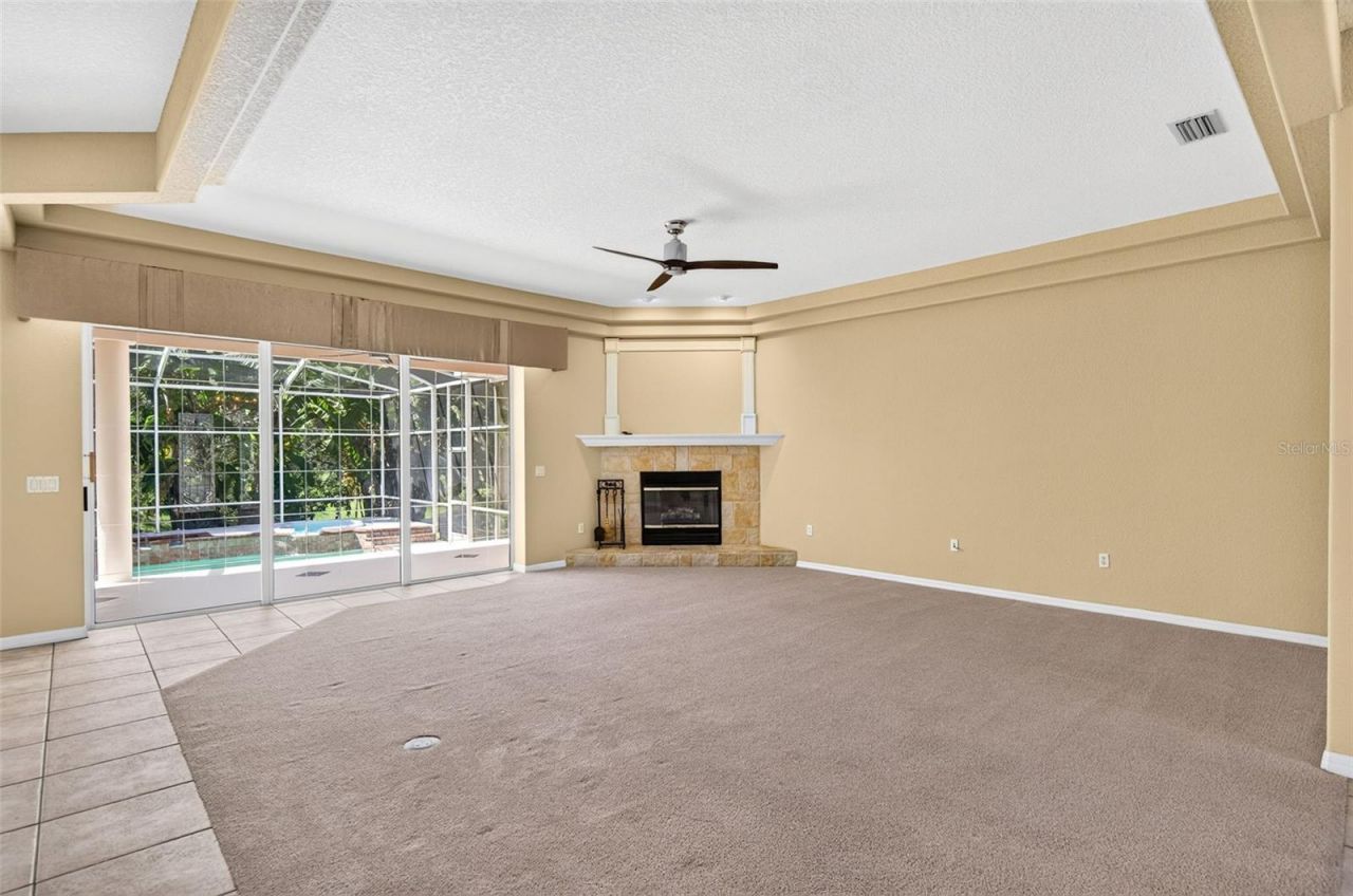 725 Citrus Wood Lane, Valrico, FL 33594 Photo
