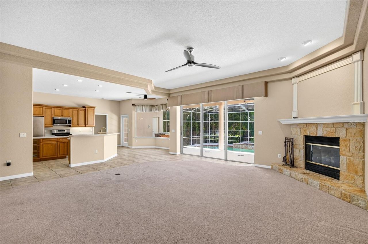 725 Citrus Wood Lane, Valrico, FL 33594 Photo