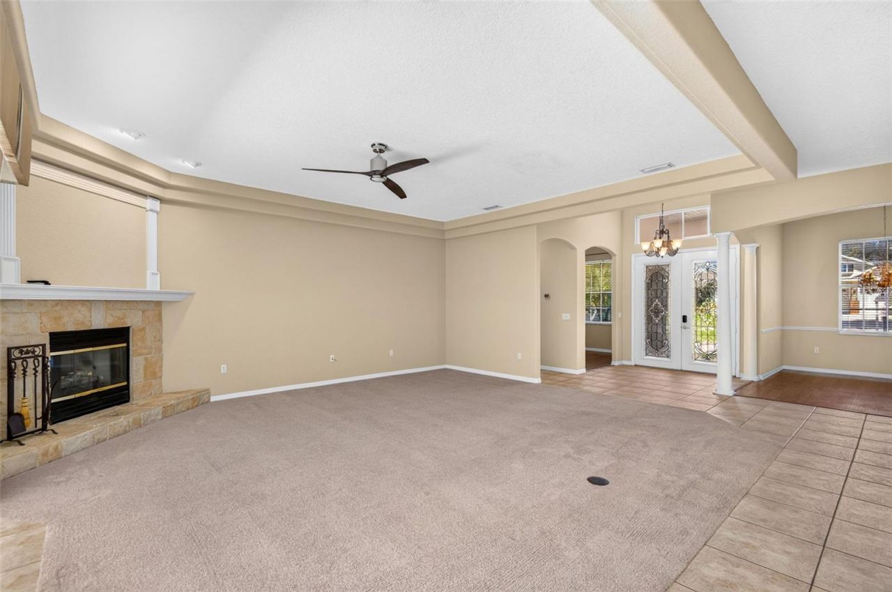 725 Citrus Wood Lane, Valrico, FL 33594 Photo
