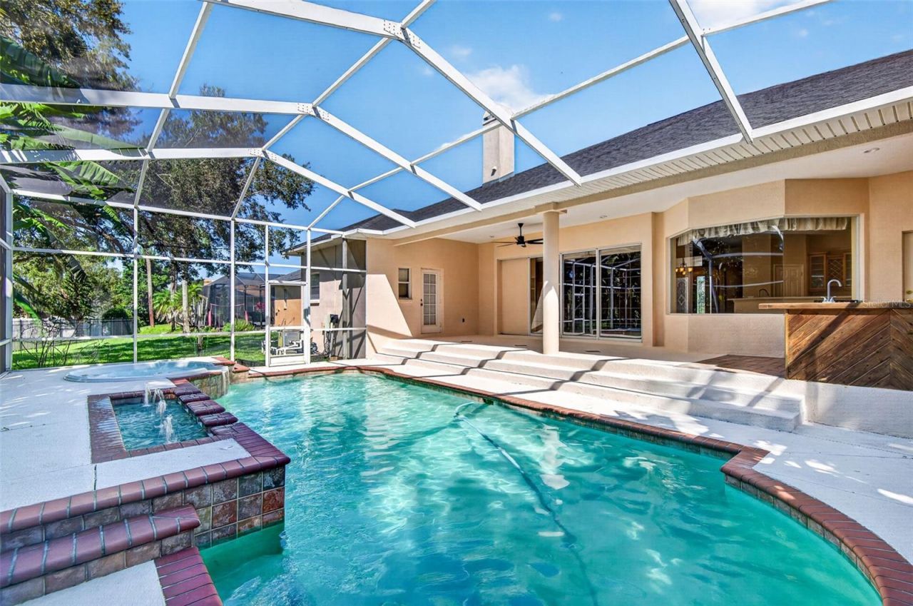 725 Citrus Wood Lane, Valrico, FL 33594 Photo