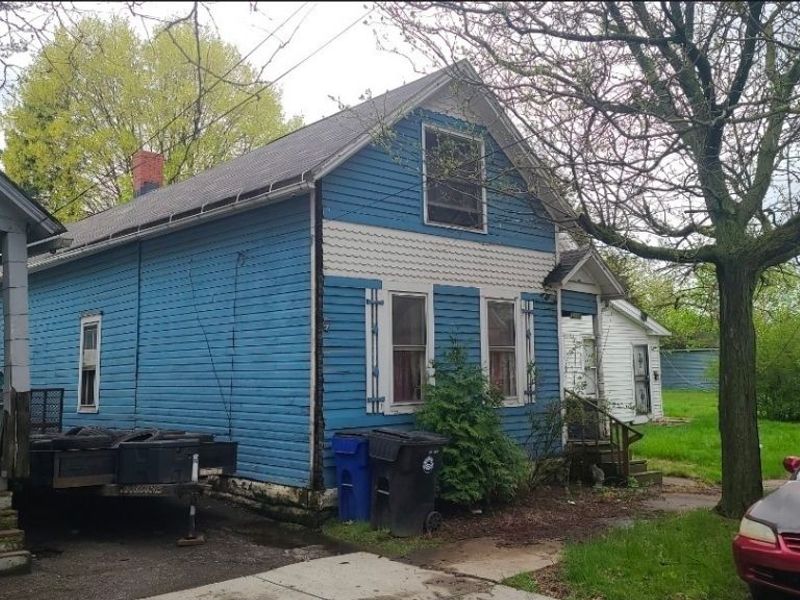 6628 Charter Avenue, Cleveland, OH 44127 Photo 3