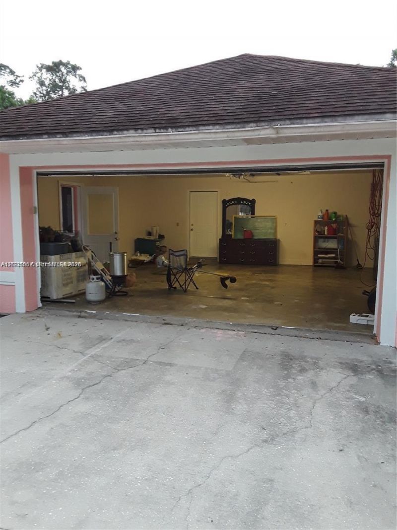 9227 State Rd 80 , Moore Haven, FL 33471 Photo