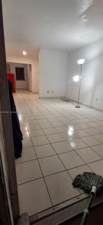 7300 Harding Ave, Unit 26, Miami Beach, FL 33141 Photo
