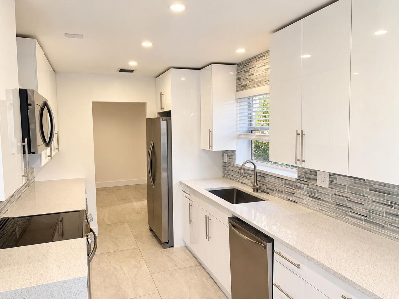 6945 Palmar Court, Boca Raton, FL 33433 Photo