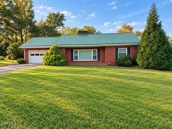200 East Grove Street, Greeneville, TN 37745