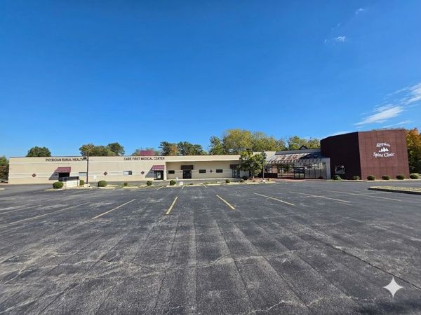 3307 Broadway Street, Mt Vernon, IL 62864