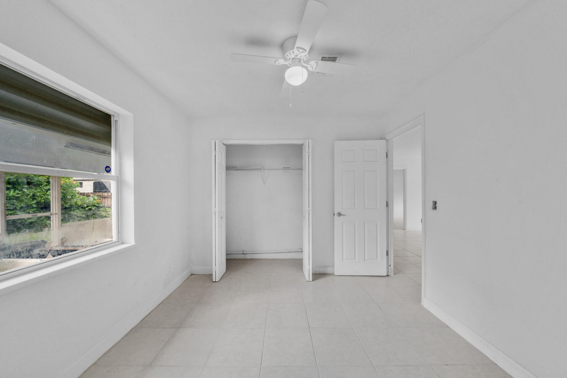 5802 Orange Road, West Palm Beach, FL 33413 Photo