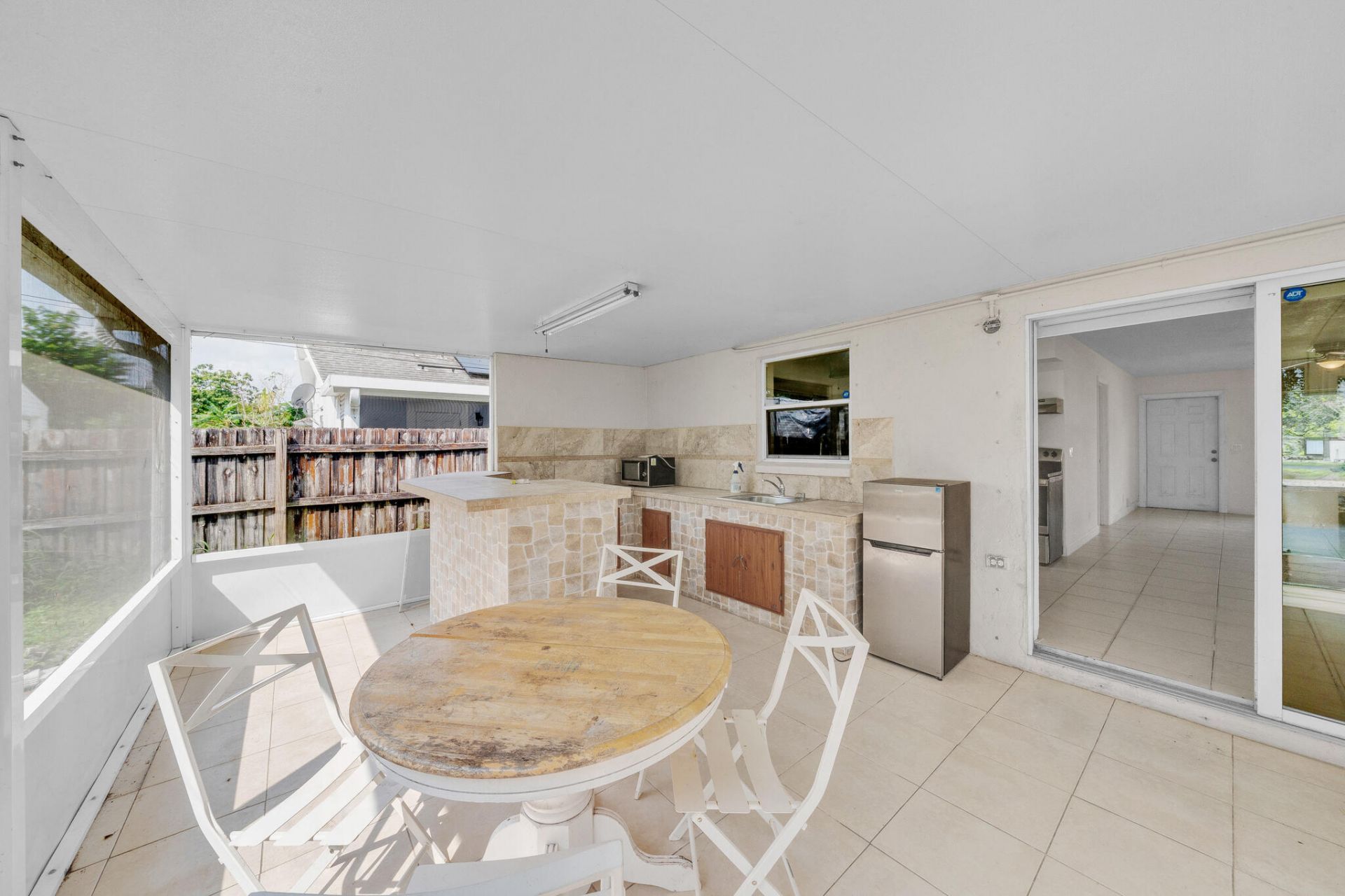 5802 Orange Road, West Palm Beach, FL 33413 Photo