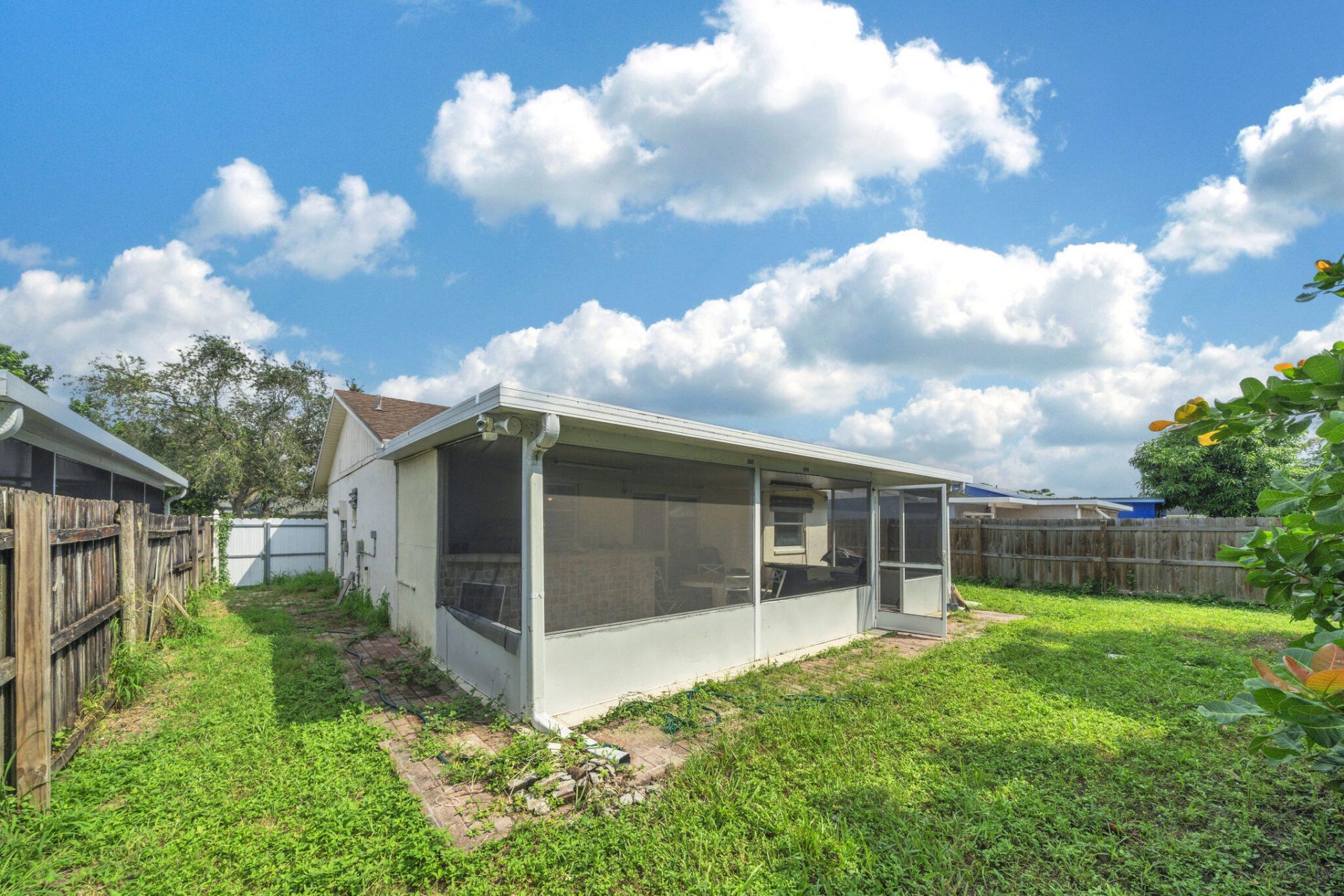 5802 Orange Road, West Palm Beach, FL 33413 Photo
