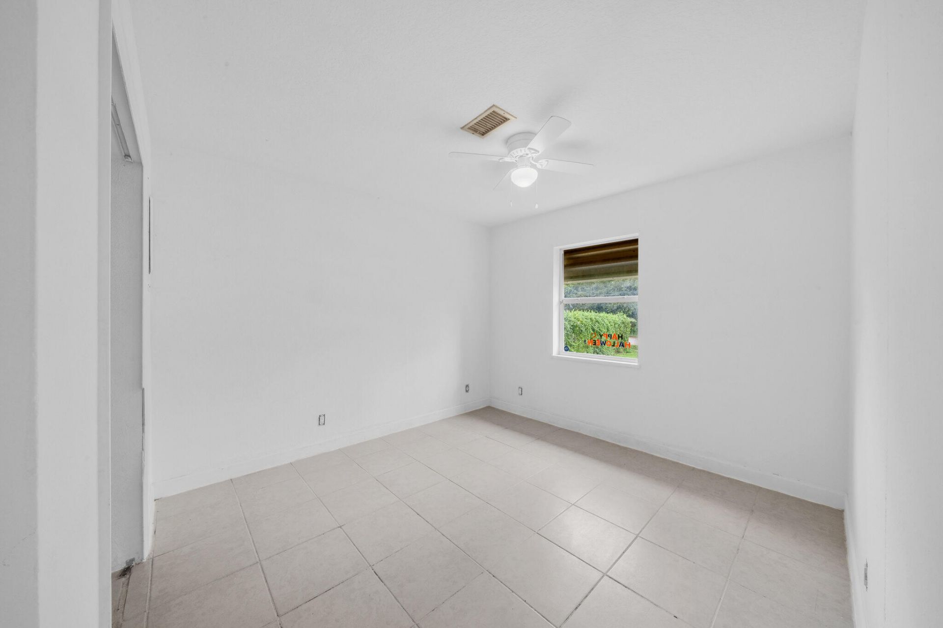 5802 Orange Road, West Palm Beach, FL 33413 Photo