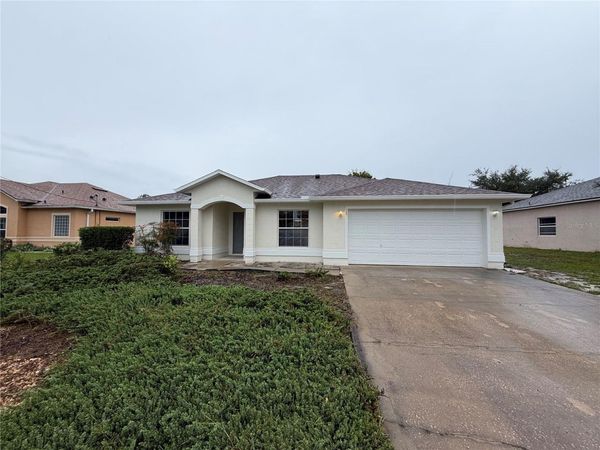 18 ROLLAND LANE , PALM COAST, FL 32164