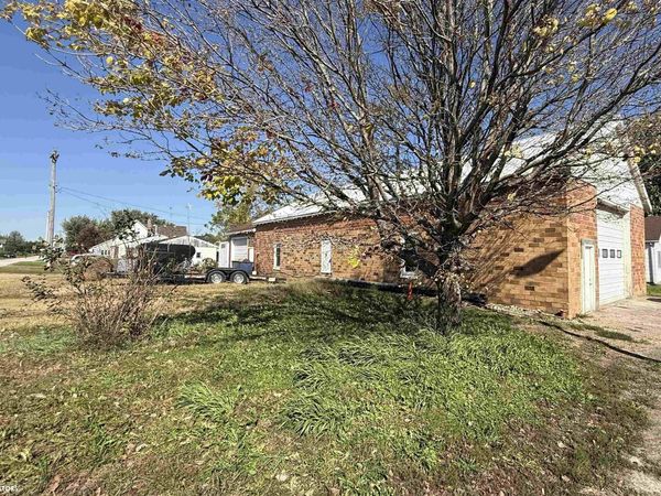 209 Center Street, Union, IA 50258